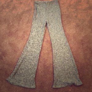Wide leg gray and white pants